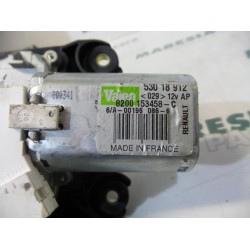 Renault - Megane - Ruitenwissermotor achter