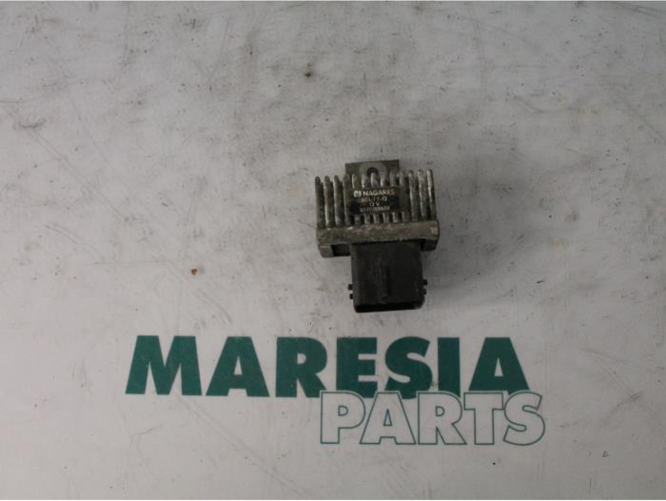 Renault - Megane - Glow plug relay