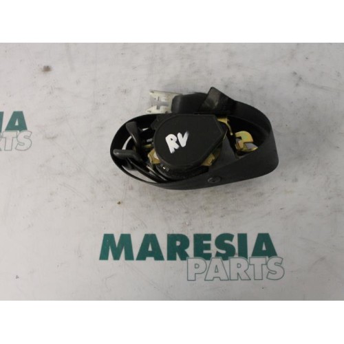 Renault - Megane - Front seatbelt, right