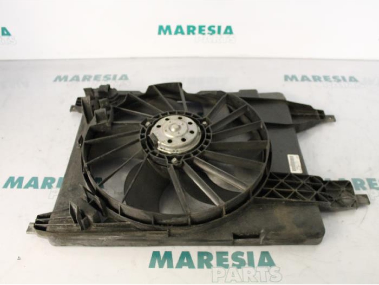 Renault - Megane - Fan motor