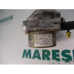 Renault - Megane - Vacuum pump (diesel)