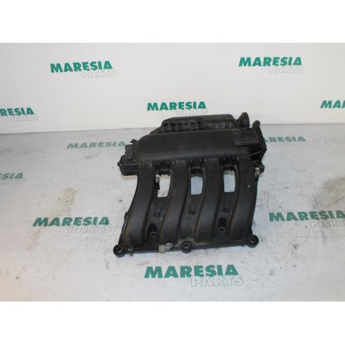 Renault - Megane Scenic - Intake manifold