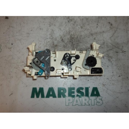 Citroen - Berlingo - Heater control panel
