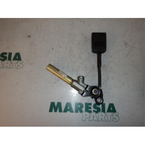 Citroen - Berlingo - Gordelspanner links