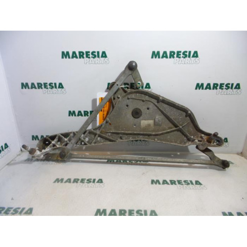 Renault - Laguna - Wiper mechanism