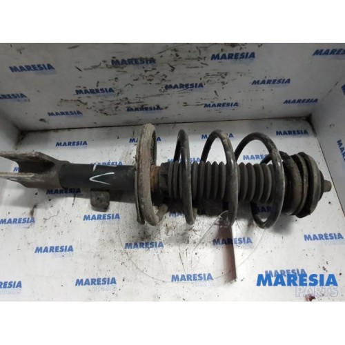 Peugeot - 307 - Front shock absorber rod, left
