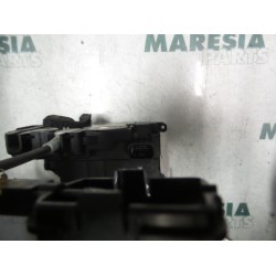 Renault - Clio - Front door lock mechanism 4-door, right