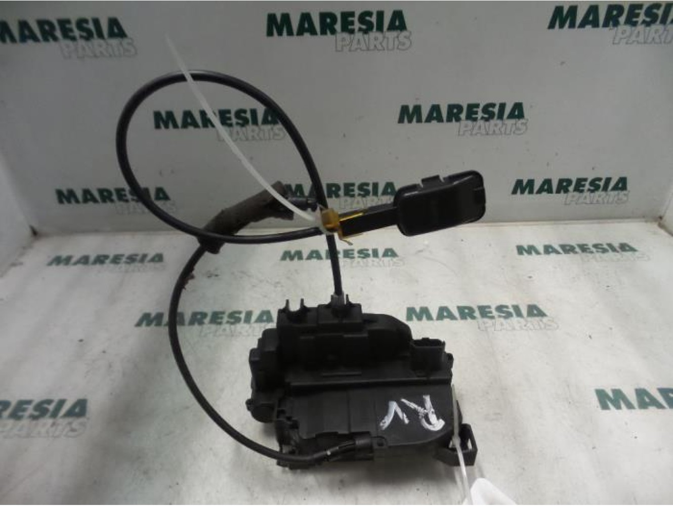 Renault - Clio - Front door lock mechanism 4-door, right