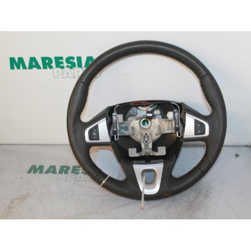 Renault - Megane - Steering wheel