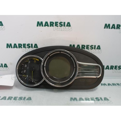 Renault - Megane - Instrumentenpaneel