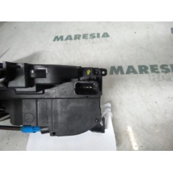 Renault - Megane - Front door lock mechanism 4-door, right