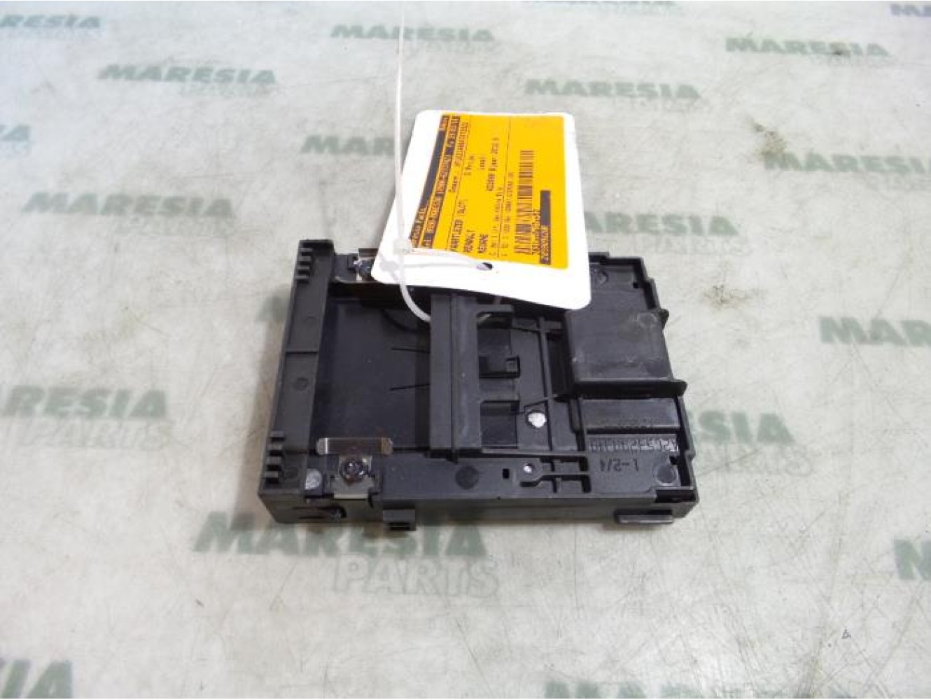 Renault - Megane - Kaartlezer (slot)