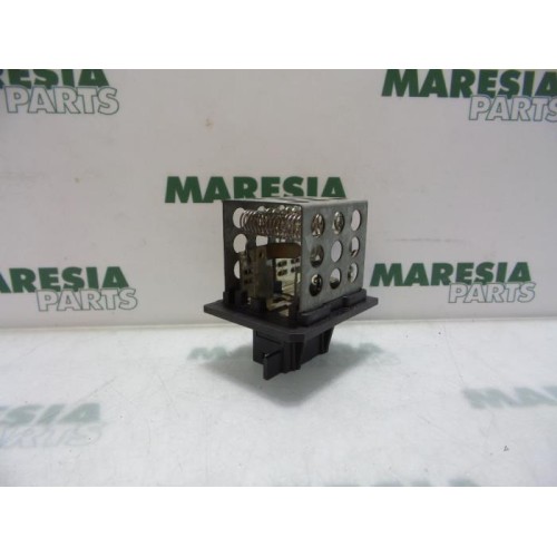 Peugeot - 206 - Heater resistor