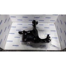Renault - Megane - Front bumper frame