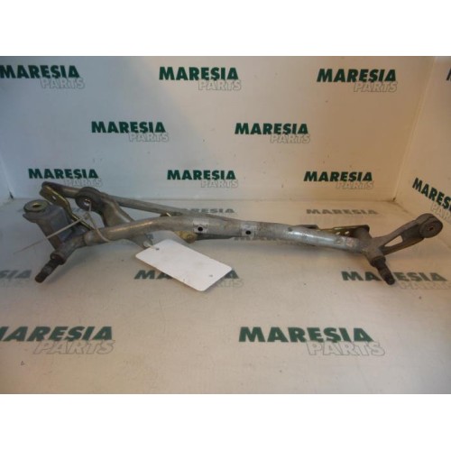 Renault - Megane - Wiper mechanism