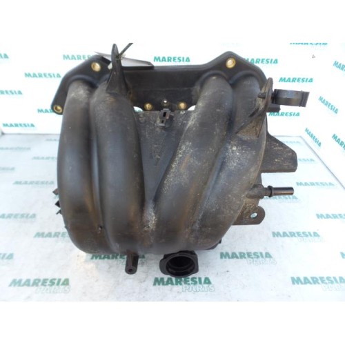 Peugeot - 206 - Intake manifold