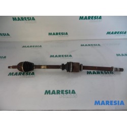 Renault - Megane - Front drive shaft, right