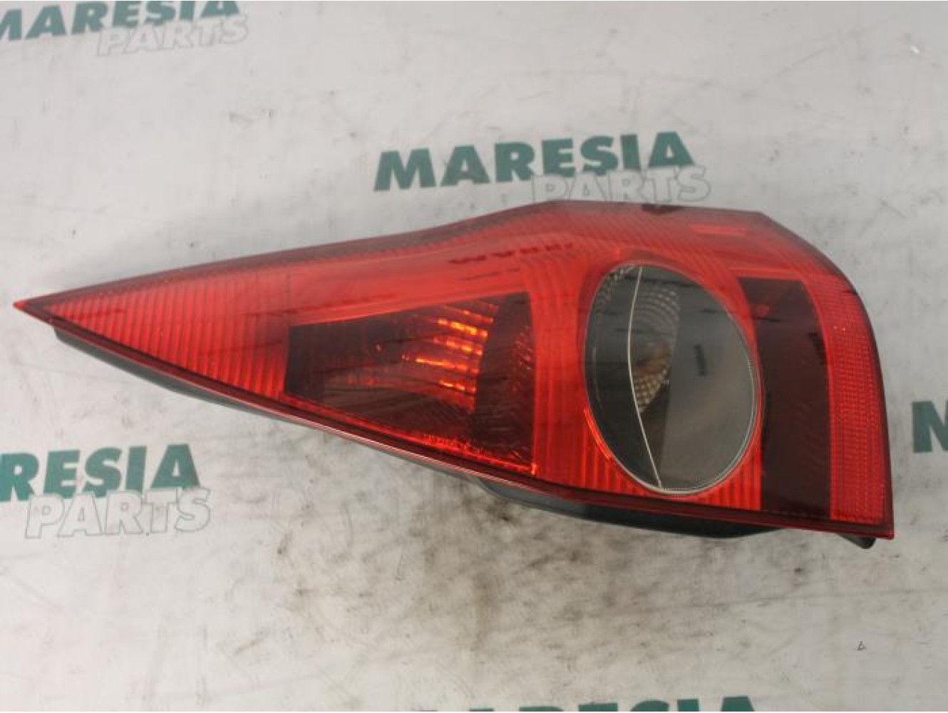 Renault - Megane - Taillight, right