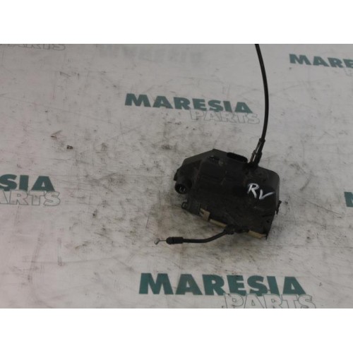 Renault - Megane - Front door lock mechanism 4-door, right