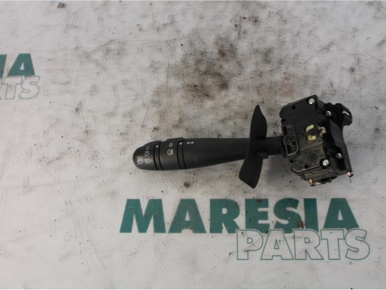 Renault - Megane Scenic - Indicator switch