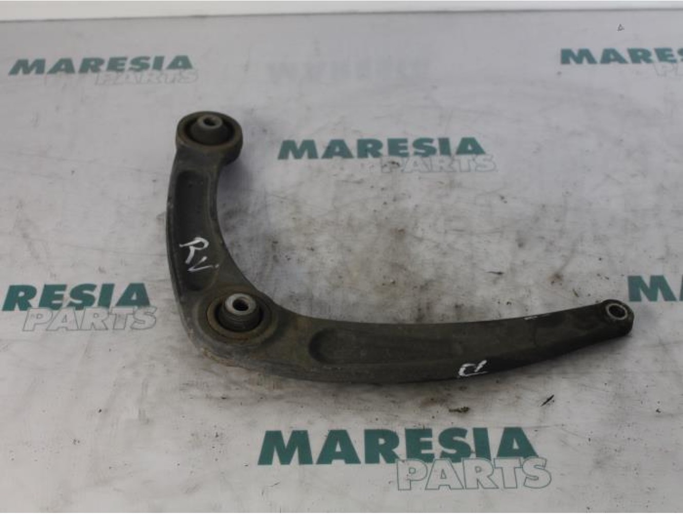 Citroen - C4 - Front lower wishbone, right