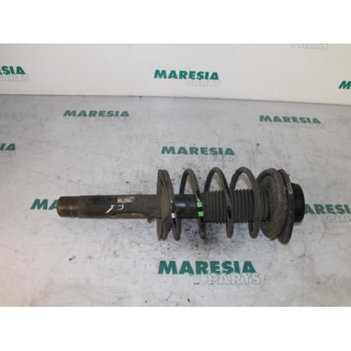 Peugeot - 206 - Front shock absorber rod, right