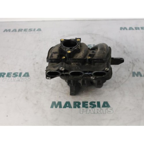 Citroen - C1 - Intake manifold
