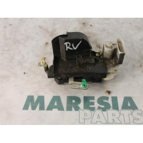 Fiat - Punto - Front door lock mechanism 4-door, right