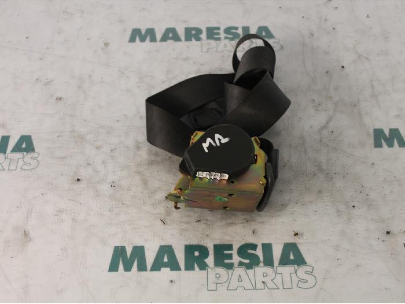 Renault - Megane Scenic - Rear seatbelt, centre