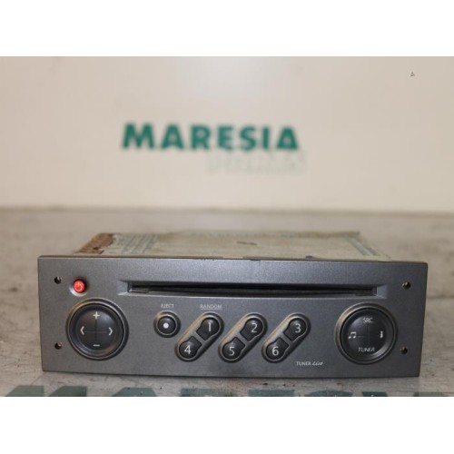 Renault - Megane Scenic - Radio CD player