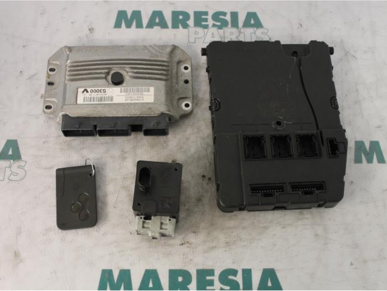 Renault - Megane Scenic - Engine management computer
