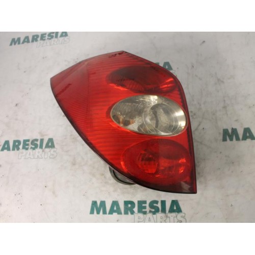 Renault - Laguna - Achterlicht links