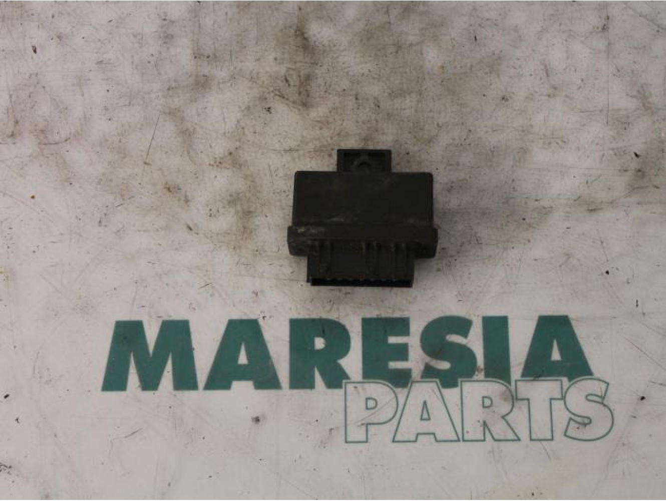 Peugeot - Expert - Glow plug relay