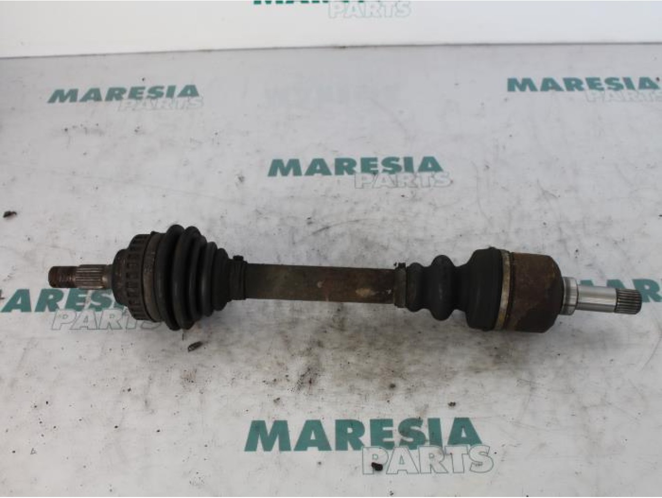 Citroen - Picasso - Front drive shaft, left