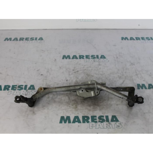 Peugeot - 207 - Wiper mechanism