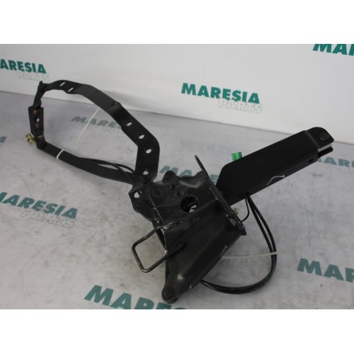 Peugeot - 206 - Convertible roof controller