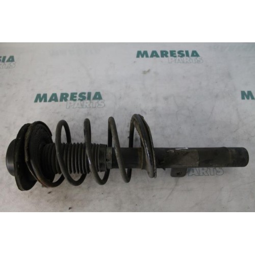 Peugeot - 206 - Front shock absorber rod, left