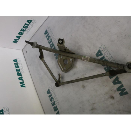 Renault - Trafic - Wiper mechanism