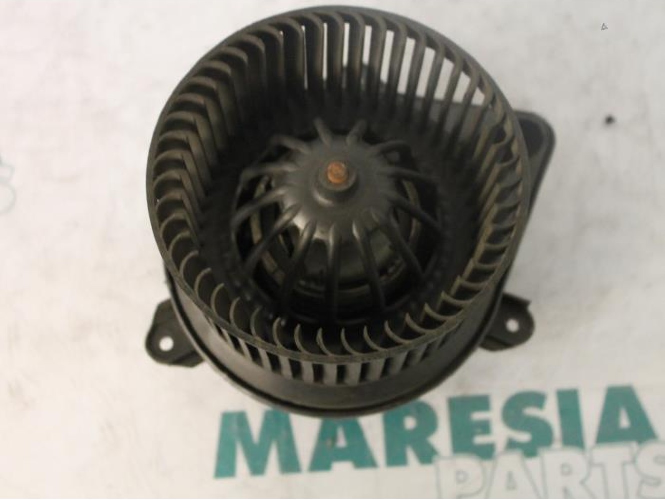 Renault - Trafic - Heating and ventilation fan motor