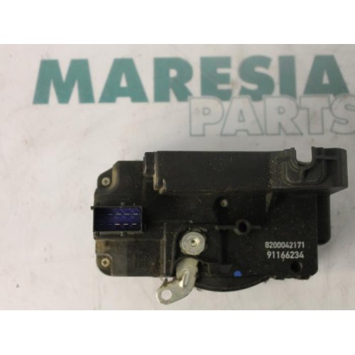 Renault - Trafic - Door lock mechanism 2-door, right