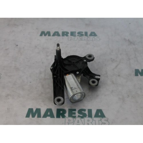 Peugeot - 206 - Scheibenwischermotor hinten