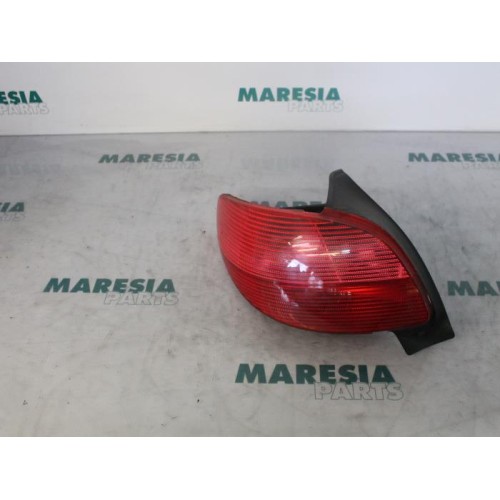 Peugeot - 206 - Achterlicht links