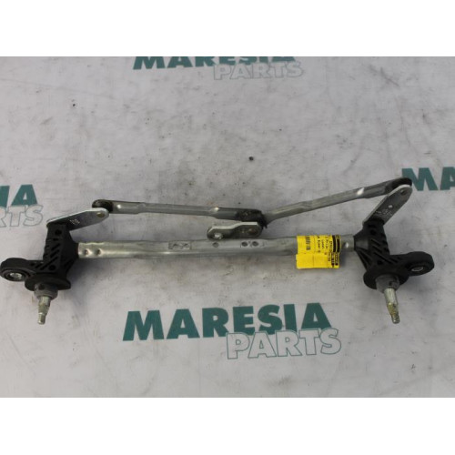 Fiat - 500 - Wiper mechanism