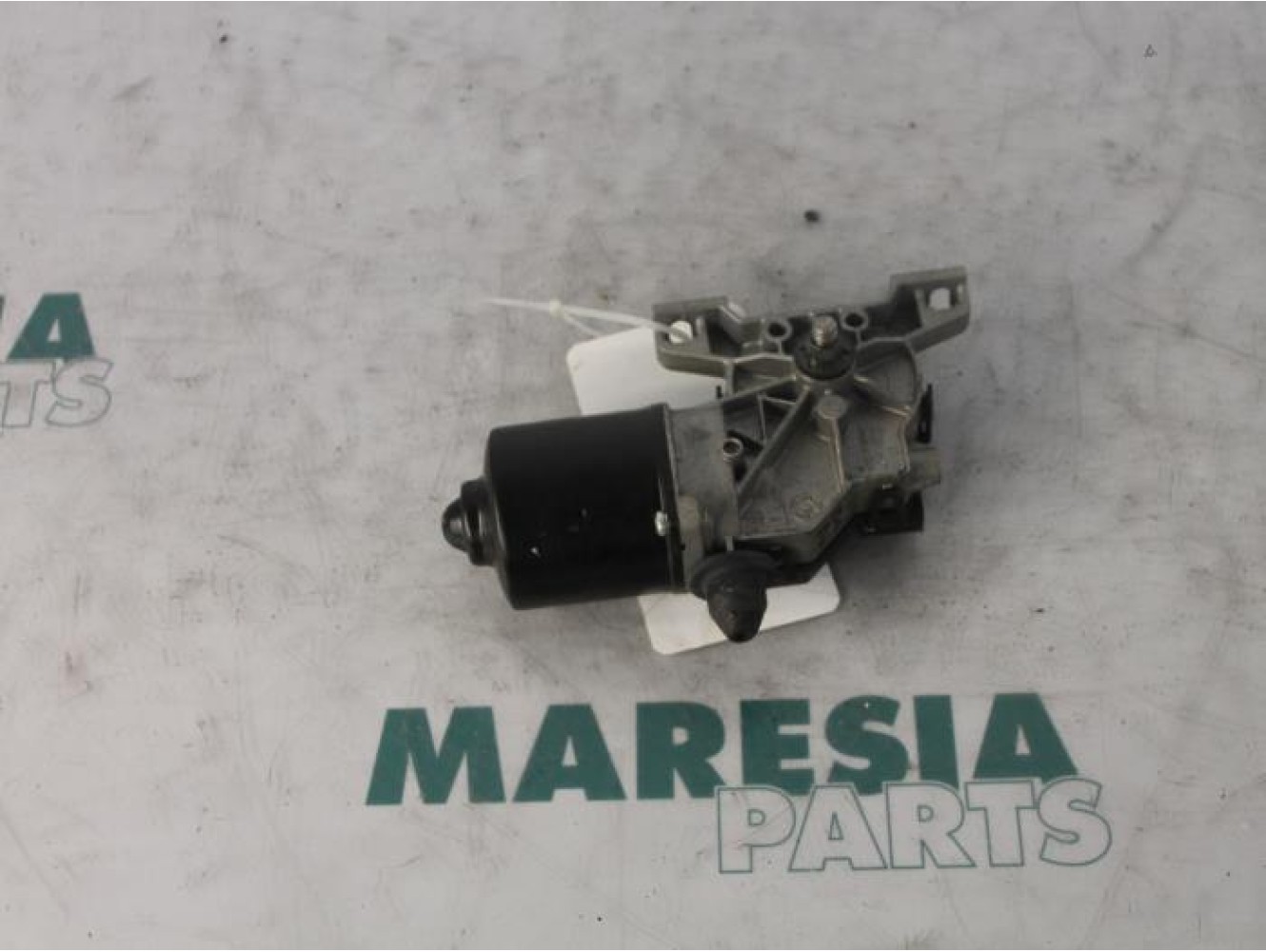 Fiat - Bravo - Front wiper motor