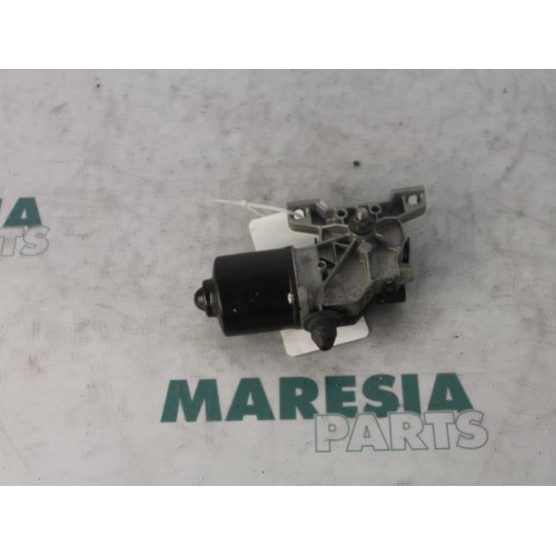 Fiat - Bravo - Front wiper motor
