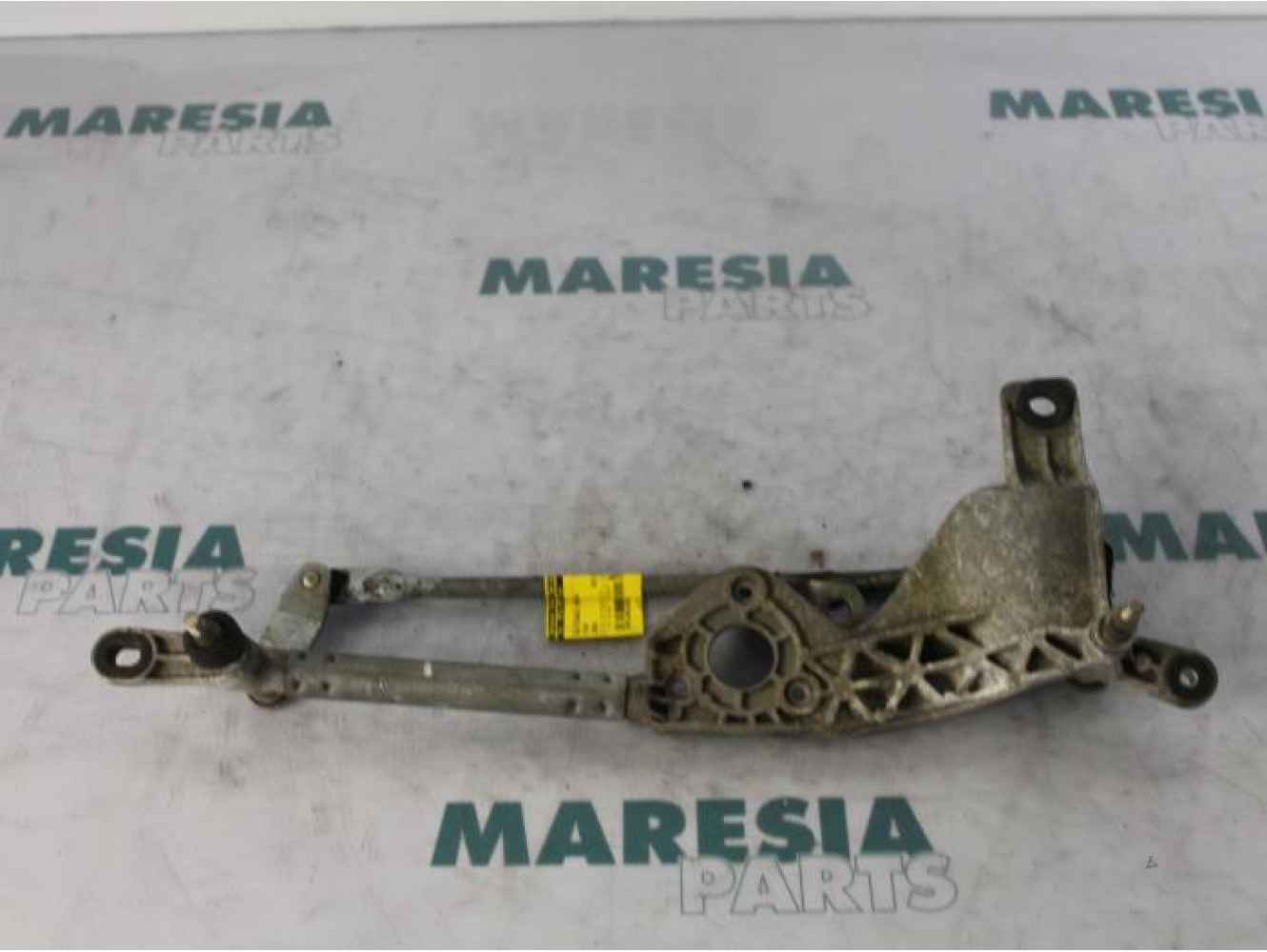 Fiat - Idea - Wiper mechanism