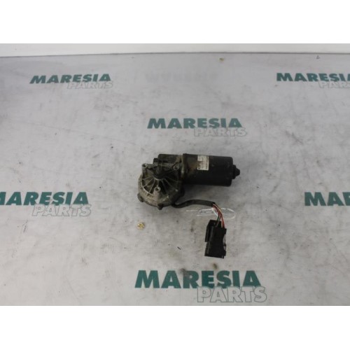 Lancia - Phedra - Front wiper motor