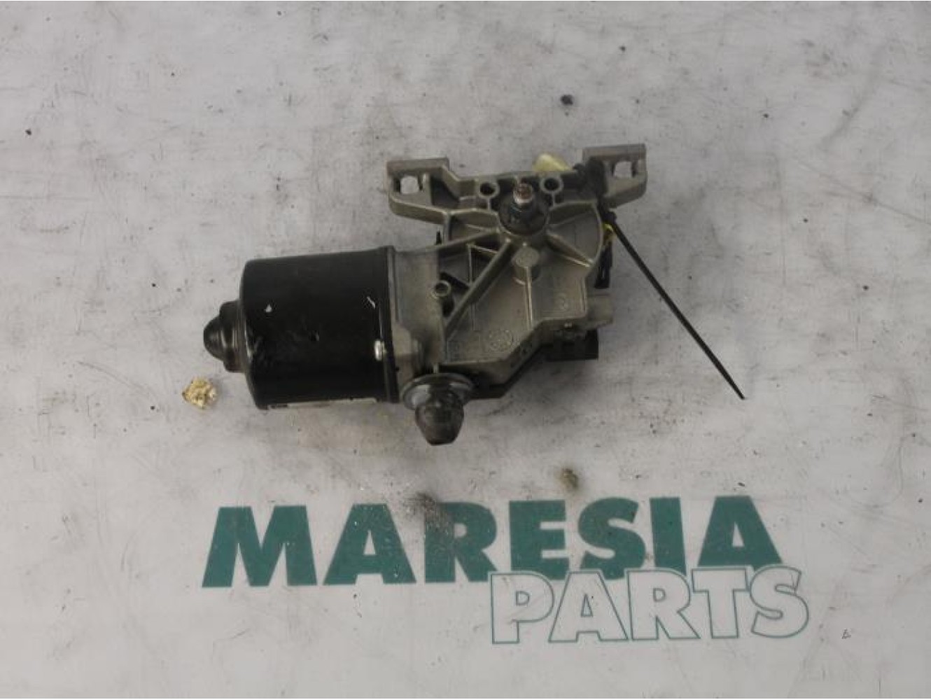 Fiat - Bravo - Front wiper motor