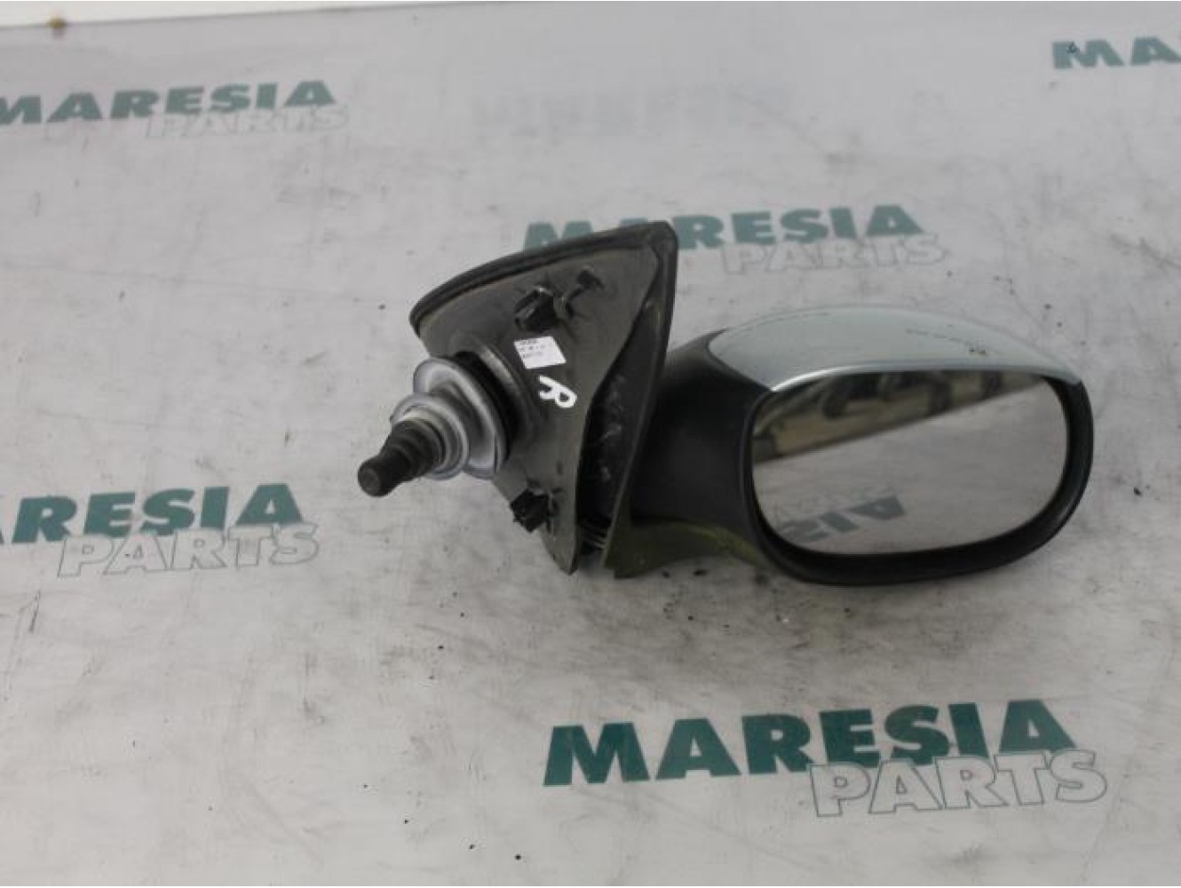Peugeot - 206 - Wing mirror, right