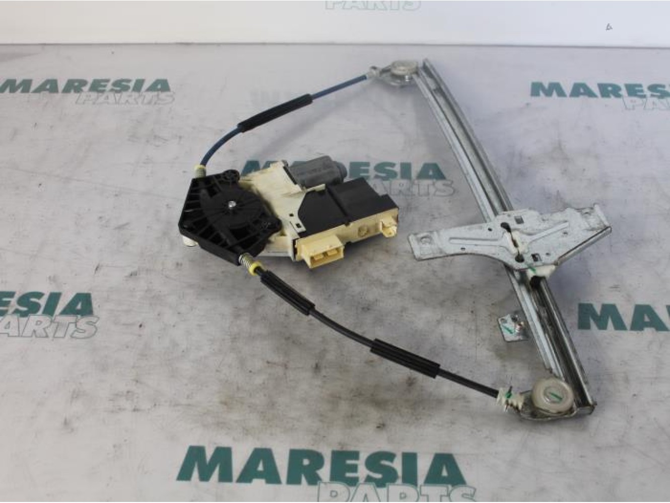 Peugeot - 307 - Window mechanism 4-door, front left